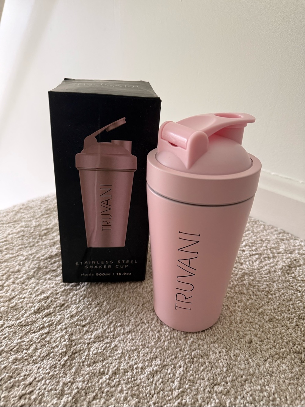 NWT Truvani Pink Stainless Steel Shaker Cup 16.9oz NIB